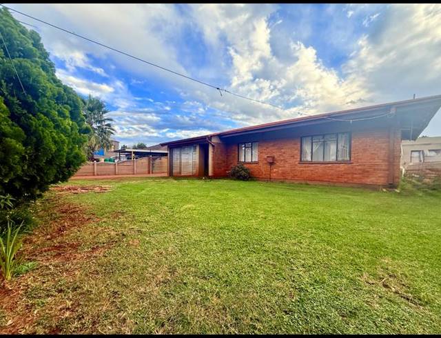 8 BEDROOM HOUSE FOR SALE IN VANDERBIJLPARK CW 1